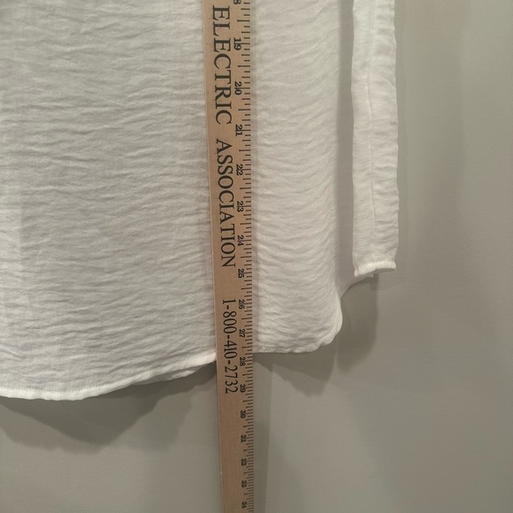 Cabi Sleeveless Tank, White with Mesh Top Layer Casual Summer Lightweight Sz M - Picture 8 of 8